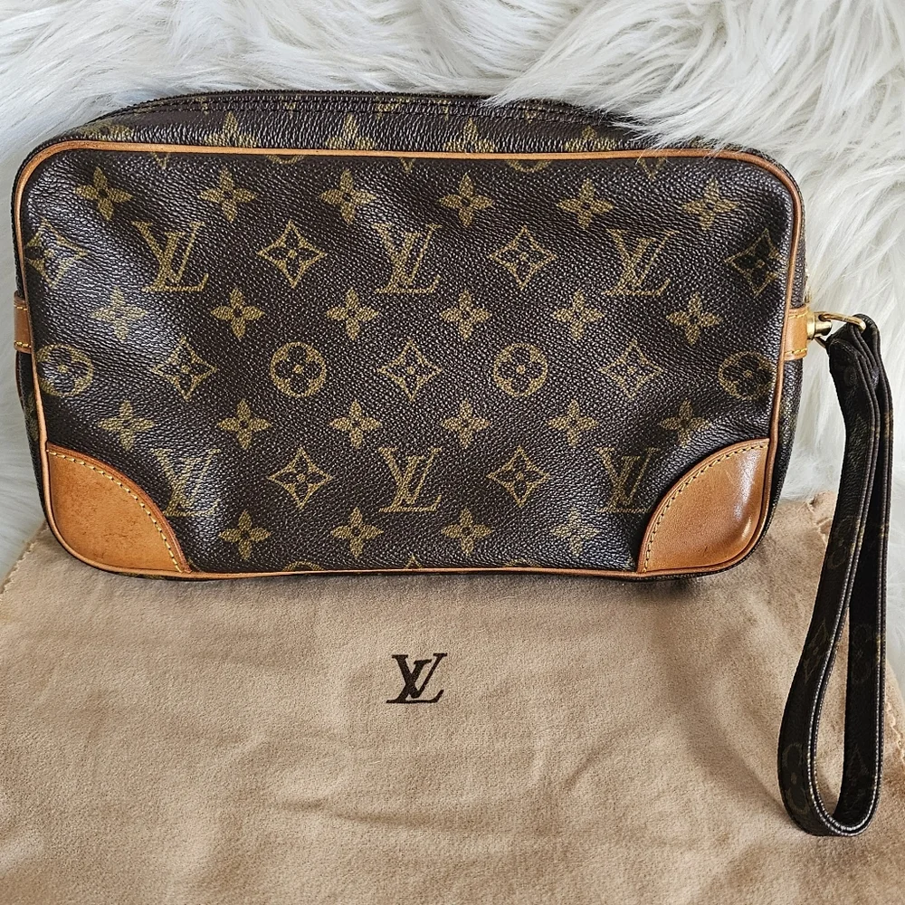 🔥 LV Marly Dragonne Wristlet 🔥 - Picture 10 of 15